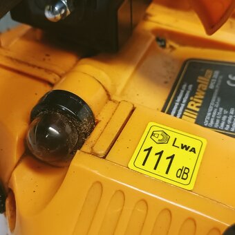 RIWALL PRO Řetězová pila benzínová RPCS 263 - 7