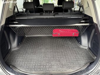 TOYOTA RAV 4 AUTOMAT 4x4 - 7