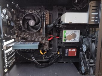 PC s W11 3,5GHz, 8GB RAM, 2TB HDD, 24'monitor - 7