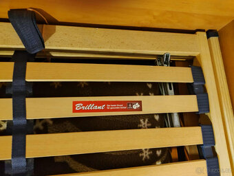 Postel s polohovacím roštem - 7