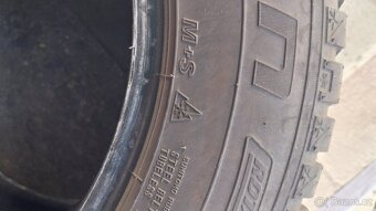 Prodám 2 x celoroční pneu Falken 185/65/15 - 7