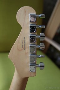 Kytara FENDER Player Stratocaster MN TPL - 7