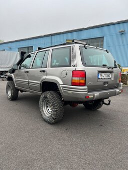 Jeep Grand Cherokee ZJ 5.9 V8 - 7