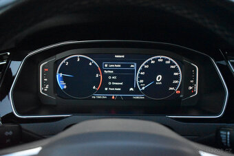 Volkswagen Passat 2.0TDi Elegance Matrix Virtual - 7