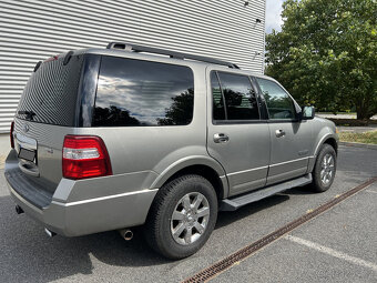 Ford Expedition XLT 5.4 V8, 67 000 km, 1.majitel, 7 míst - 7