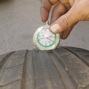 Pirelli p zero 245/45 R 20 - 7