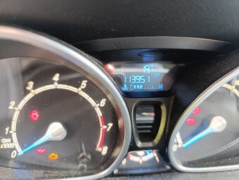 Ford b max 1.0 - 7