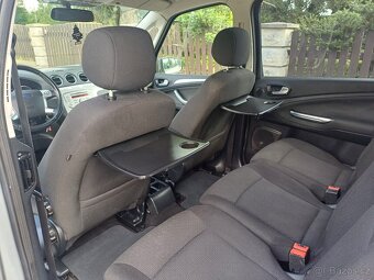 7místné..Naftový Ford Galaxy 2.0 Tdci - 7