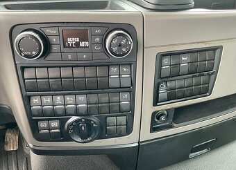 MAN TGS 35.500 8x4 - hákový nosič kontejnerů - 7