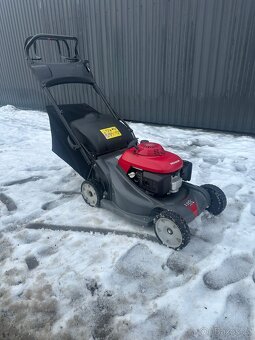 Sekačka Honda hrx476 - 7