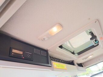 DAF CF 320, CARRIER SUPRA 300R/T, 380 V, HYDRAULICKÉ ČELO DH - 7