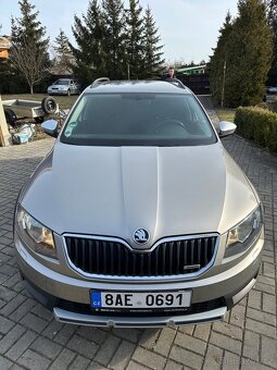 Škoda Octavia Scout, 2.0 TDI, rok 2017, DSG automat - 7