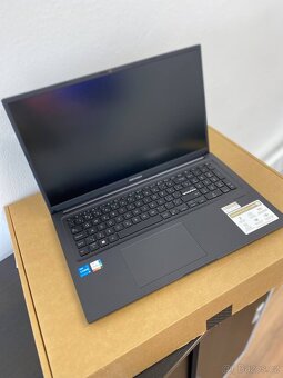 Notebook ASUS VivoBook - i5/16GB/1TB/WIN 11 - 7