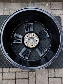 Alu kola orig Nissan R18 - 7
