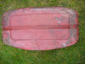 Válečný kanystr - 7