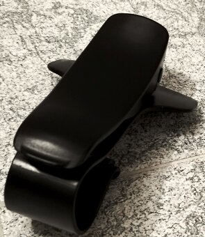 DRŽÁK NA MOBIL - 7