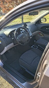 Kia Ceed SW, 1,6, 92kW CVVT, r.v. 2009 - 7