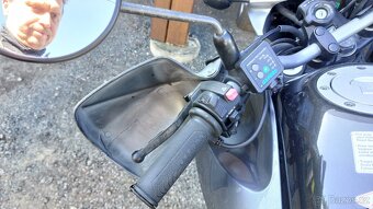 Honda Transalp 700, rok 2008 - 7