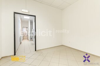 Pronájem obchodních prostor v centru města 142 m2 - Uherský  - 7