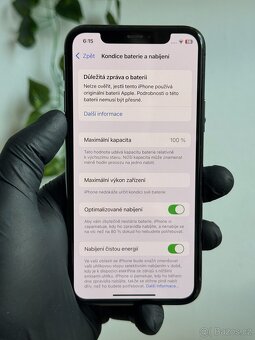 iPhone 11 Pro 64GB - 100% baterie - 7