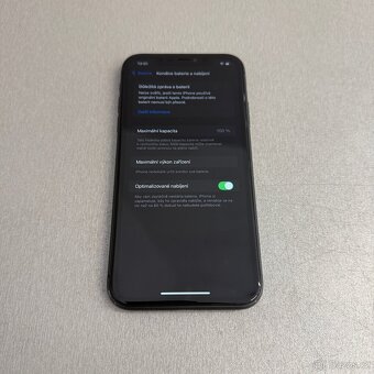 iPhone 11 64GB, 100% baterie, pěkný stav, rok záruka - 7