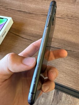Apple iPhone 11, 64GB, nová baterie - 7