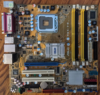 Základní deska neosazená - 7