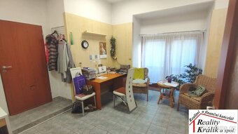 Prodejna se zázemí s možností přestavby na bydlení v K.Hoře - 7