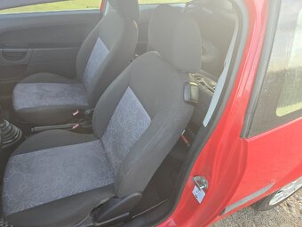 Ford Fiesta Ambiente 1.3i,51kw,nová STK. - 7