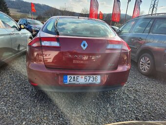 Renault Laguna 2.0 i 103 kW - 7