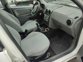 Ford Fusion  1.4 - 7