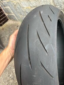 Pneu Bridgestone Battlax S22 190/50/17 S21 120/70/17 - 7