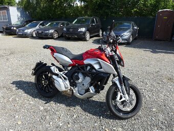 MV Agusta Stradale 800 - 7