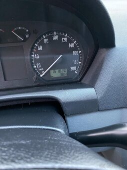 Škoda Fabia 1 1,4 MPI 44kW najeto 151 000km - 7