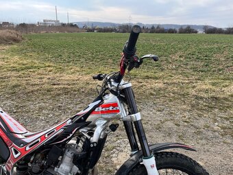 Trial Beta 300 2T 2018 - 7