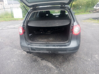 VW Passat Variant - 7