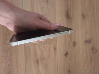 Iphone 12 64GB krásný - ještě rok v záruce - 7
