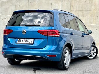 Volkswagen Touran 2019 rok - 7