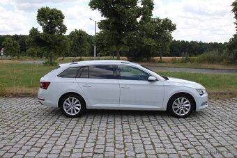 SUPERB 3, STYLE,2.0Tdi-110kw,DSG6,Xen,COLUMBUS,5xVýhřev,2017 - 7