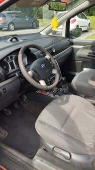 Prodám Ford Galaxy - 7