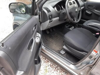 Suzuki Ignis 4x4 2005 šedá NOVÁ STK 8/27 SPOLEHLIVÁ - 7
