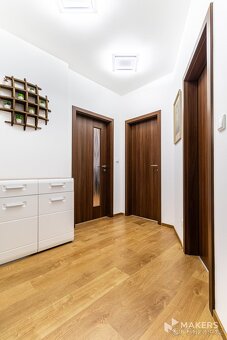 Prodej bytu 3+kk se 2 balkony a krásným výhledem, 94 m², Ber - 7
