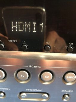 Yamaha RX-V371 - zesilovač - 7