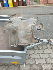 Mercedes w124 spodní kryt motoru č.124 - 7