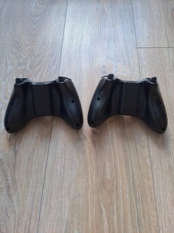 XBOX 360 + kinect + 2 ovladače - 7