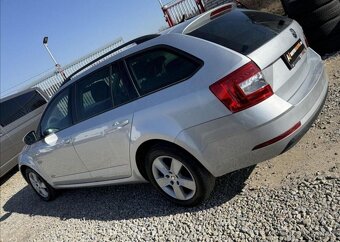 Škoda Octavia 1,6 TDI 85kW DSG Style Combi nafta automat - 7
