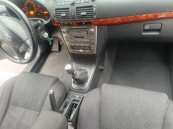 Toyota Avensis combi 2.2 D-4D 110kw - 7