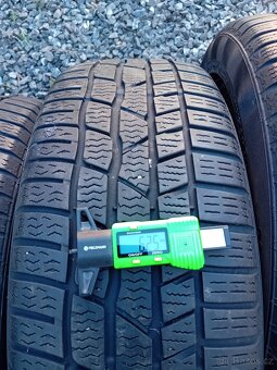 Zimní pneu Continental 205/50 r17 - 7