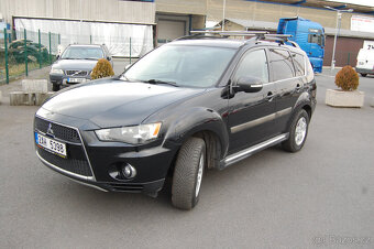 Mitsubishi Outlander - 7