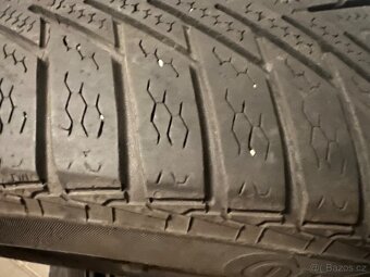 4 zimní pneu na plecháčích - 185/60 R15 Nokian a Continental - 7
